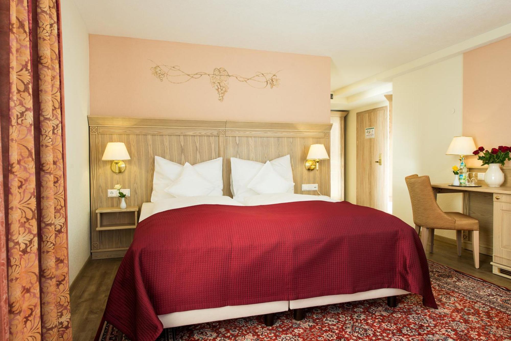 Hotel Rebstock Baden-Baden Ruang foto